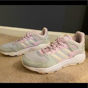 Adidas Chaos Running Shoes